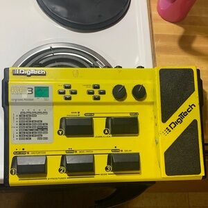 RP3 Yellow Guitar Signal Processor
